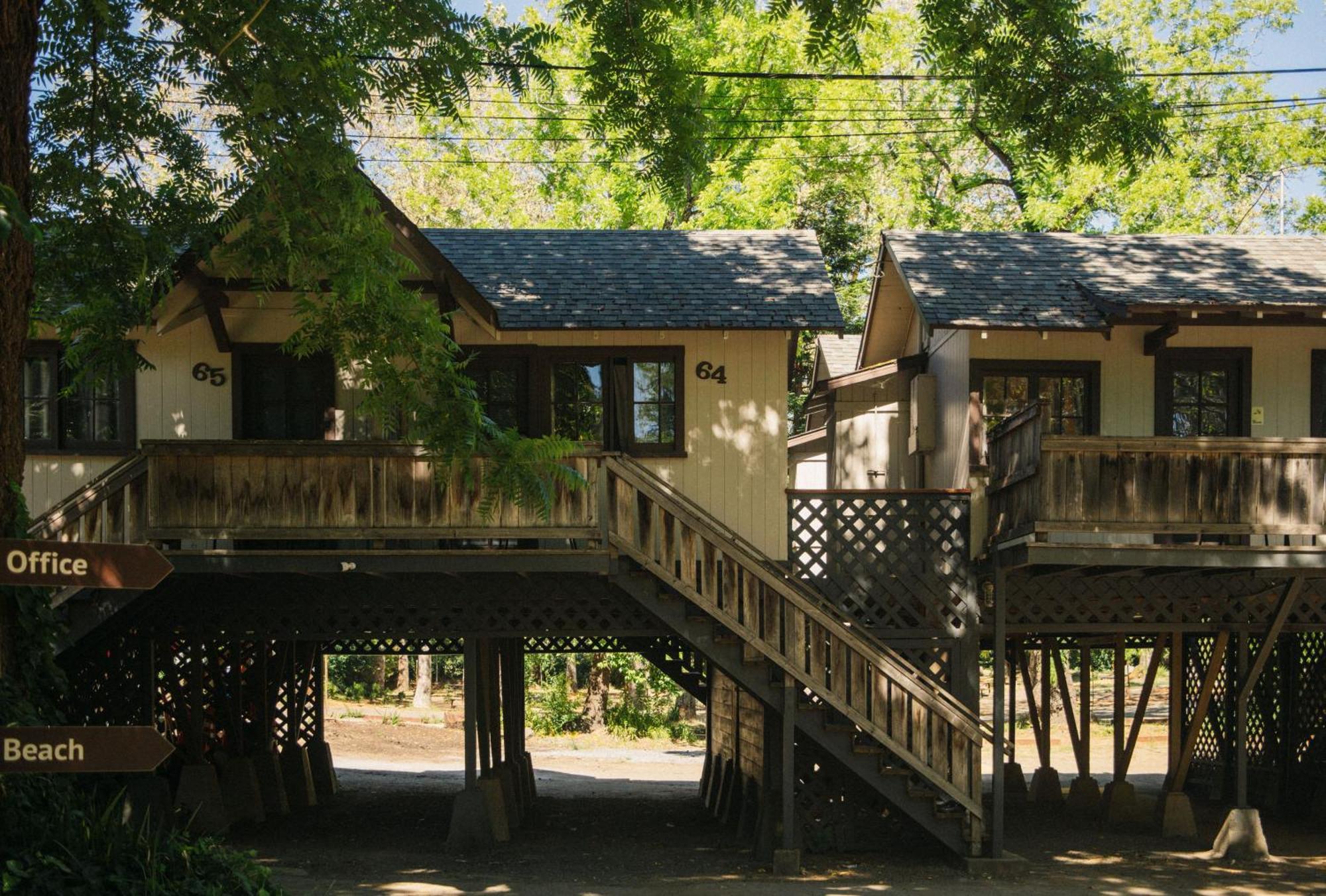 Johnson'S Beach Cabins And Campground Guerneville Esterno foto